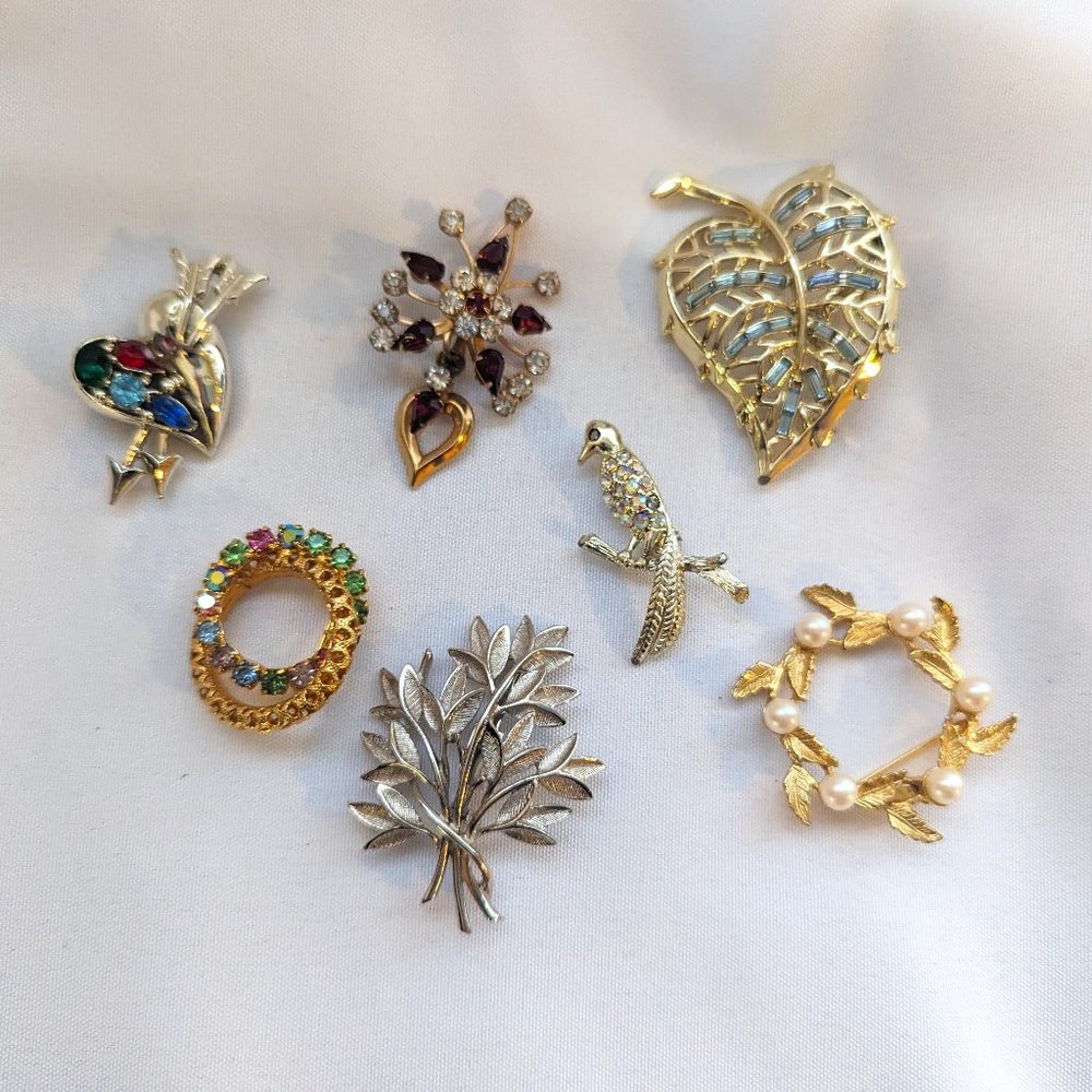 Vintage Brooch Lot A